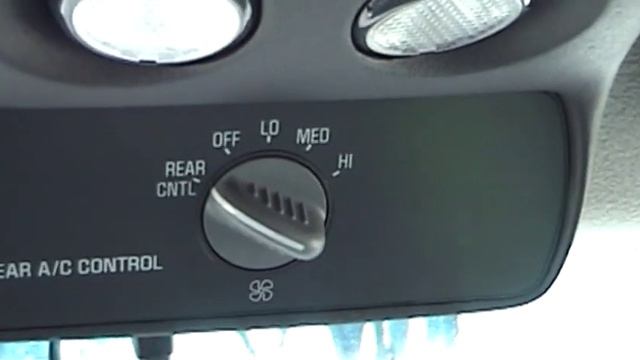2000 Chevrolet Tahoe Overview and Test Drive смотреть онлайн