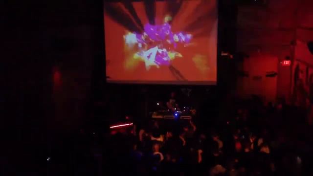 DJ Z-TRIP @Nextdoor Honolulu Aug/24/12 pt 1 of 3 смотреть онлайн