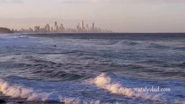 Австралия, Пляжи и Океан - Gold Coast, Burleigh Heads - Серфинг в Австралии смотреть онлайн