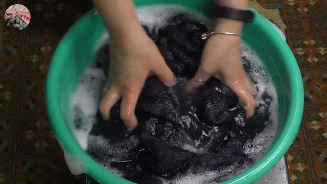 Огромный худи превращается... смотреть онлайн