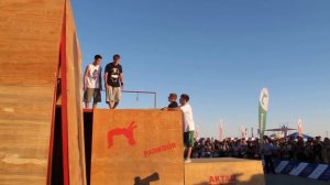 Aktau Open Fest 2015 - Показательные выступления по паркуру