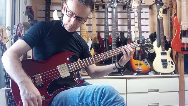 BASS HUNTER: Epiphone EB3 Terada made ELECTRIC BASS Diagnostic and Sound Check. смотреть онлайн