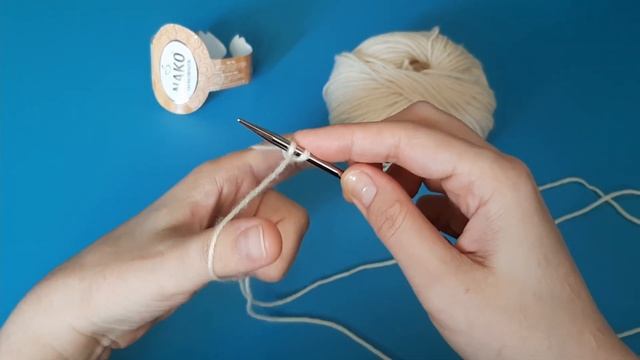 Простой набор петель | Вязание спицами для начинающих | Урок 1 смотреть онлайн