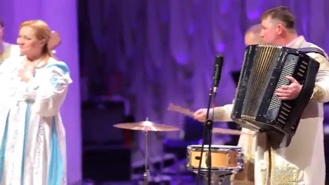 Девичья песня. Муз. Михаила Аксёнова, сл Вдажимира Фирсова. смотреть онлайн