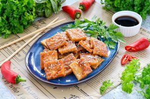 КАК ПРИГОТОВИТЬ ЖАРЕНЫЙ ТОФУ СЫР