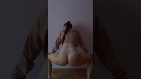 KARINA twerk / Booty dance with muscles control / ASAP Ferg “Hummer Limo”