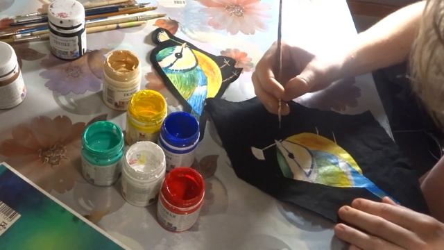 Подарок своими руками для близких. от А до Я рисуем на одежде. смотреть онлайн