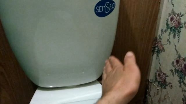 Плохо сливает унитаз- решение