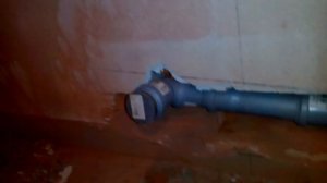 Монтаж (установка) канализационных труб в санузле своими руками часть 1 (неправильная сборка)