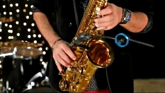 Когда я слышу саксофон... смотреть онлайн