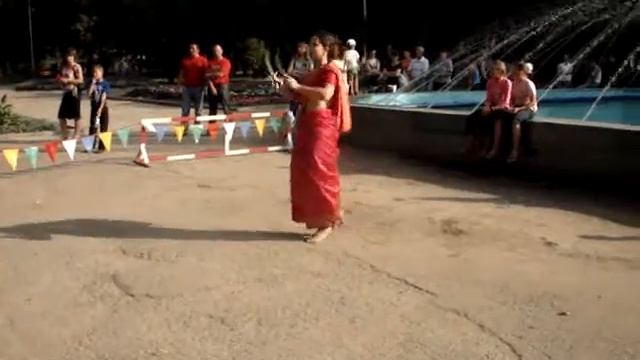 Танец с кинжалами .mp4 смотреть онлайн
