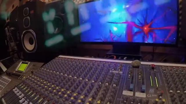 The Machines play YMO's Behind the Mask смотреть онлайн