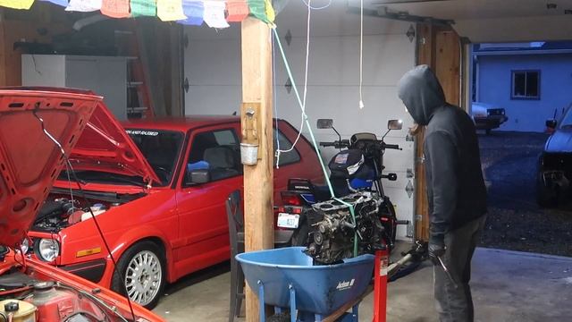 Engine Removal * First Time Like This * Sketchy смотреть онлайн