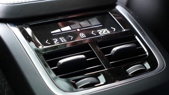 Volvo V90 FULL REVIEW D3 Momentum FWD MHD test 2017/2018 - Autogefühl смотреть онлайн