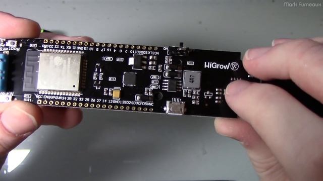 WiFi Plant Monitor Project Intro смотреть онлайн