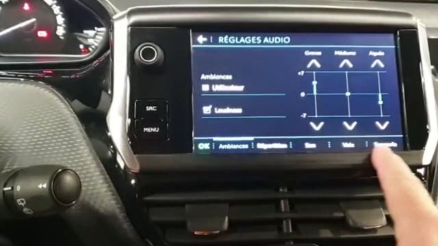 ❌TUTO ❌ Mise en main de la Peugeot 208 ? смотреть онлайн