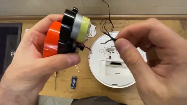 Ремонт робота-пылесоса Roborock S50 Xiaomi 2 (Ошибка 1 - не крутится лидар) смотреть онлайн