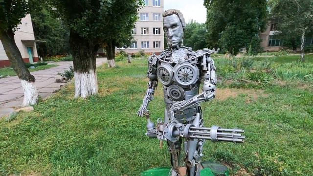 АЛЛЕЯ КУЗНЕЦОВ г. БЕРДЯНСК смотреть онлайн