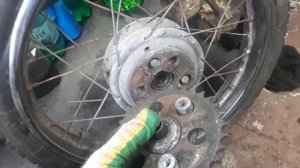 Как собрать заднее колесо на Карпаты.