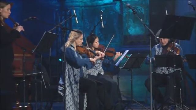 Pop With Wigs - Barokko (Baroque) By Rodionov And Tikhomirov