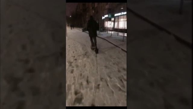 дрифт на электросамокате #kugoo #drift смотреть онлайн