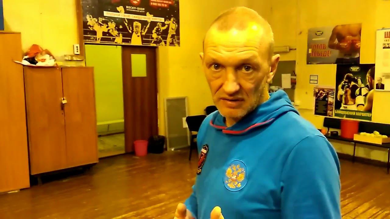 Как боксировать против более низкого соперника ч1 смотреть онлайн