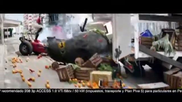 Peugeot 208 "Autos Locos" Locutor David Robles смотреть онлайн