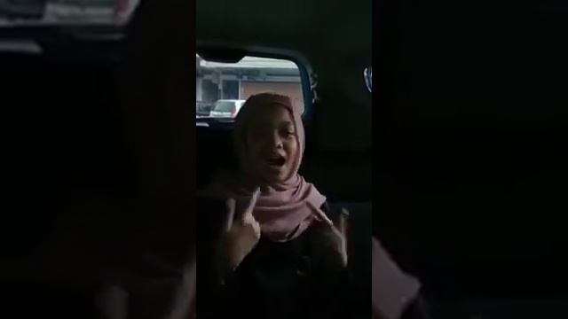 karaoke raya dalam kereta смотреть онлайн