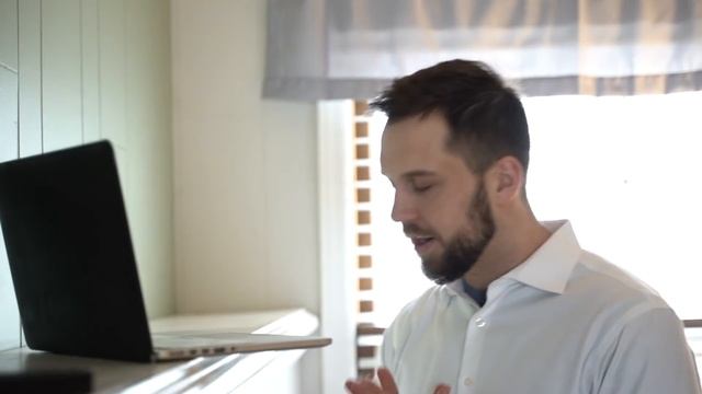 Working from home be like.. смотреть онлайн