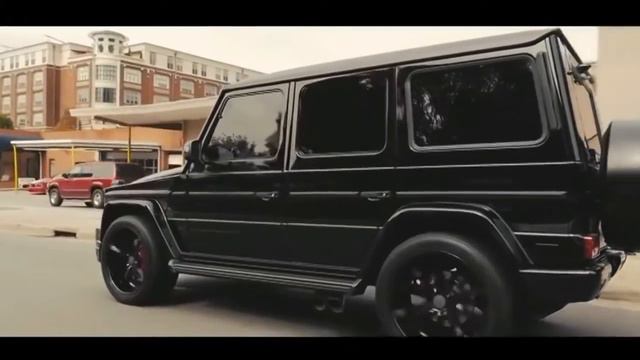 Mersedes Benz Gelendwagen (Brabus) 2015 Turbo смотреть онлайн
