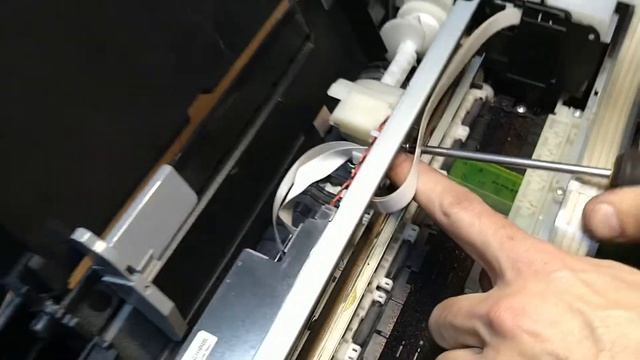 Ошибка замятие бумаги в принтере Epson смотреть онлайн
