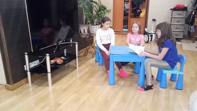 БАТЛ！УЧИТЕЛЬ ПРОТИВ УЧЕНИЦЫ！ смотреть онлайн