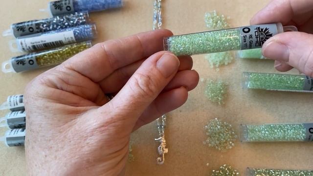 Show & Tell: Toho RE:Glass Seed Beads смотреть онлайн