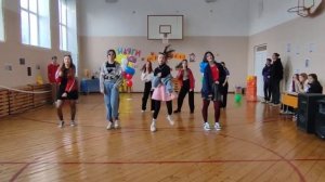 танец на осенний бал "крошка моя" в стиле 80-90х