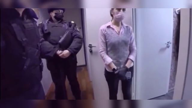 Вызвали полицию на макияж смотреть онлайн