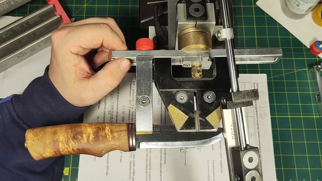 Helle Knives Futura Knife