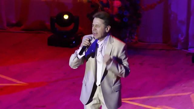 Любите пока любится. Евгений Хоменко смотреть онлайн