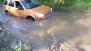 Фрилендер 2 в грязи