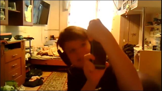 сломал матрицу и разбил экран на телефоне смотреть онлайн