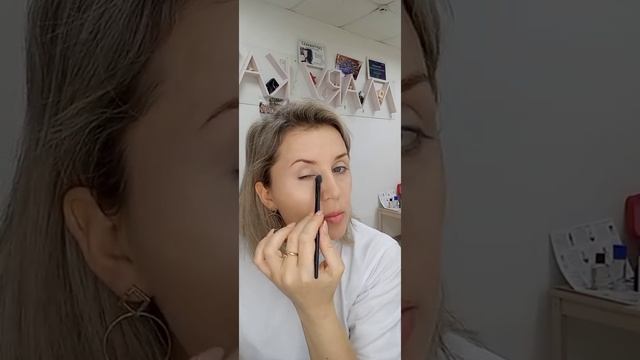 Макияж для молодости области вокруг глаз смотреть онлайн