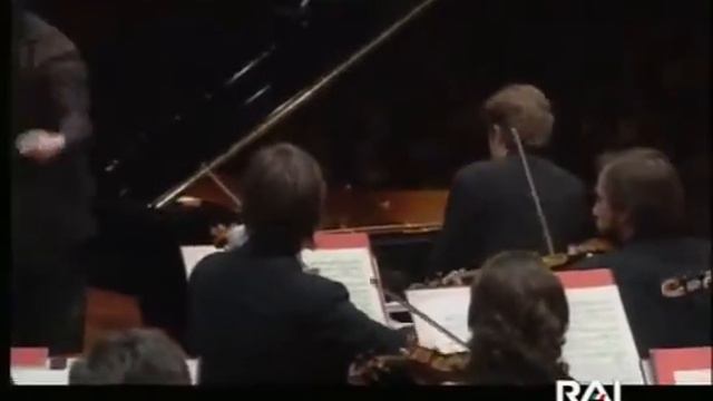 Leif Ove Andsnes plays Rachmaninov's Piano Concerto nr.2 смотреть онлайн