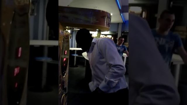 chris samba in a kebab shop смотреть онлайн