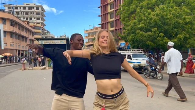 Mavokali - Commando I Isabelaa & Jaymondy Choreography (Official Dance Video) смотреть онлайн