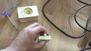 Как сделать вращающуюся подставку для создания тортов. В домашних условиях с минимум инструмента.