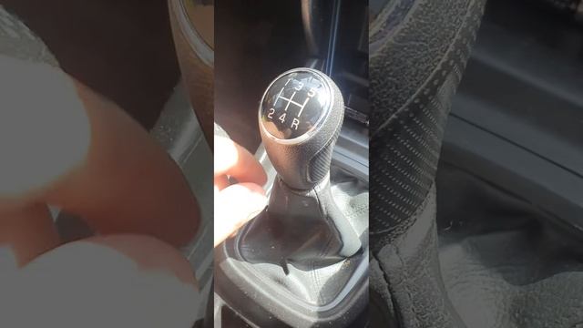 Cambiar bocha palanca de cambios Suzuki Vitara, Swift, Scross, Ciaz, Baleno etc. смотреть онлайн