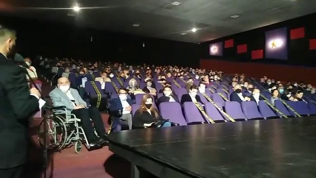 Aniversario de Nuevo Diario: Presentación del documental "30 años de película" en Cine Sunstar смотреть онлайн
