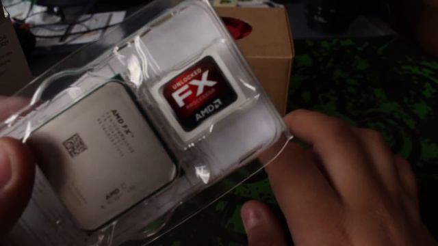 Unboxing Processor Procesador six core FX-6100 AMD AM3+ 1866 Mhz смотреть онлайн