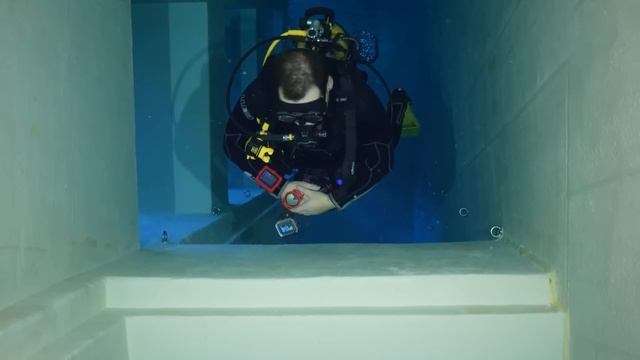 Погружение в самый глубокий бассейн России - А30 смотреть онлайн
