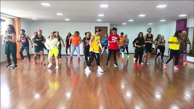 RÓMPELA - Yandel, Will.i.am, El Alfa, One Six l Coreografia l @CiaArtDance смотреть онлайн