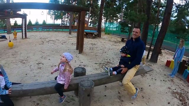 НОРМАЛЬНО ОТДЫХАЛИ, НО ТУТ ПРИЕХАЛИ ОНИ! Рыбалка и последние дни на турбазе Олимп смотреть онлайн
